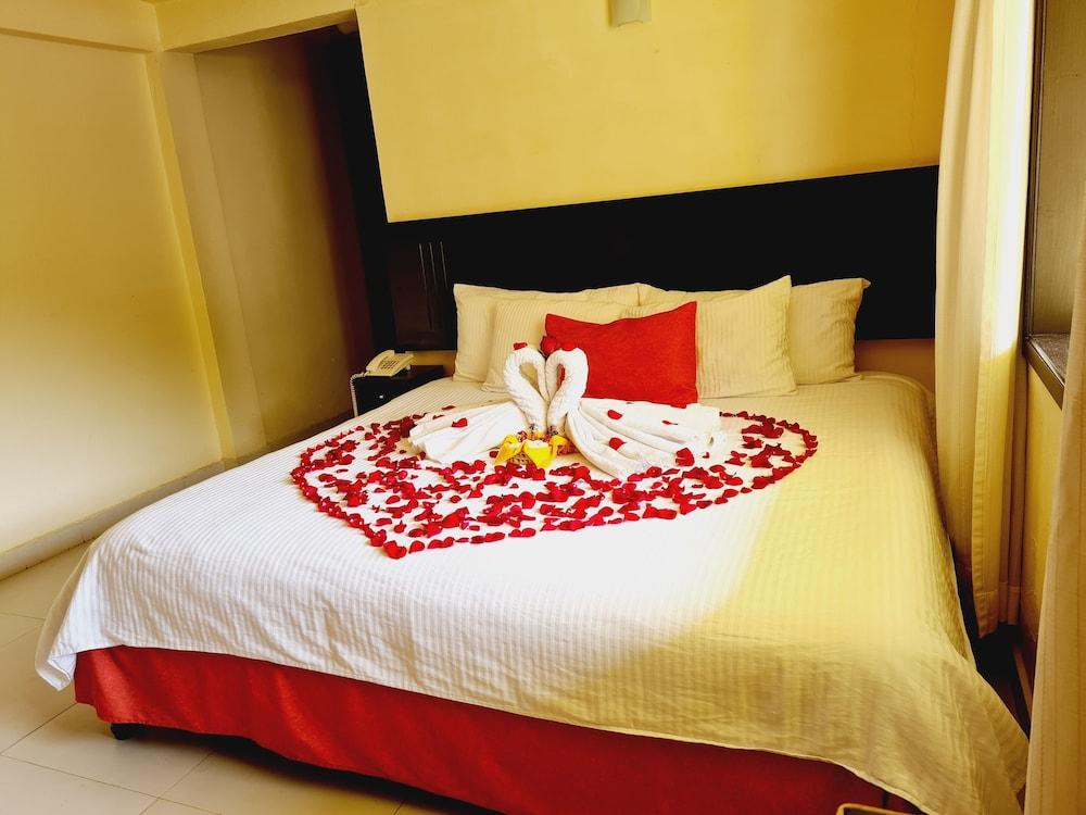 Hotel Jardines Del Carmen ซานกริสโตบัล เด ลาสกาซาส ภายนอก รูปภาพ