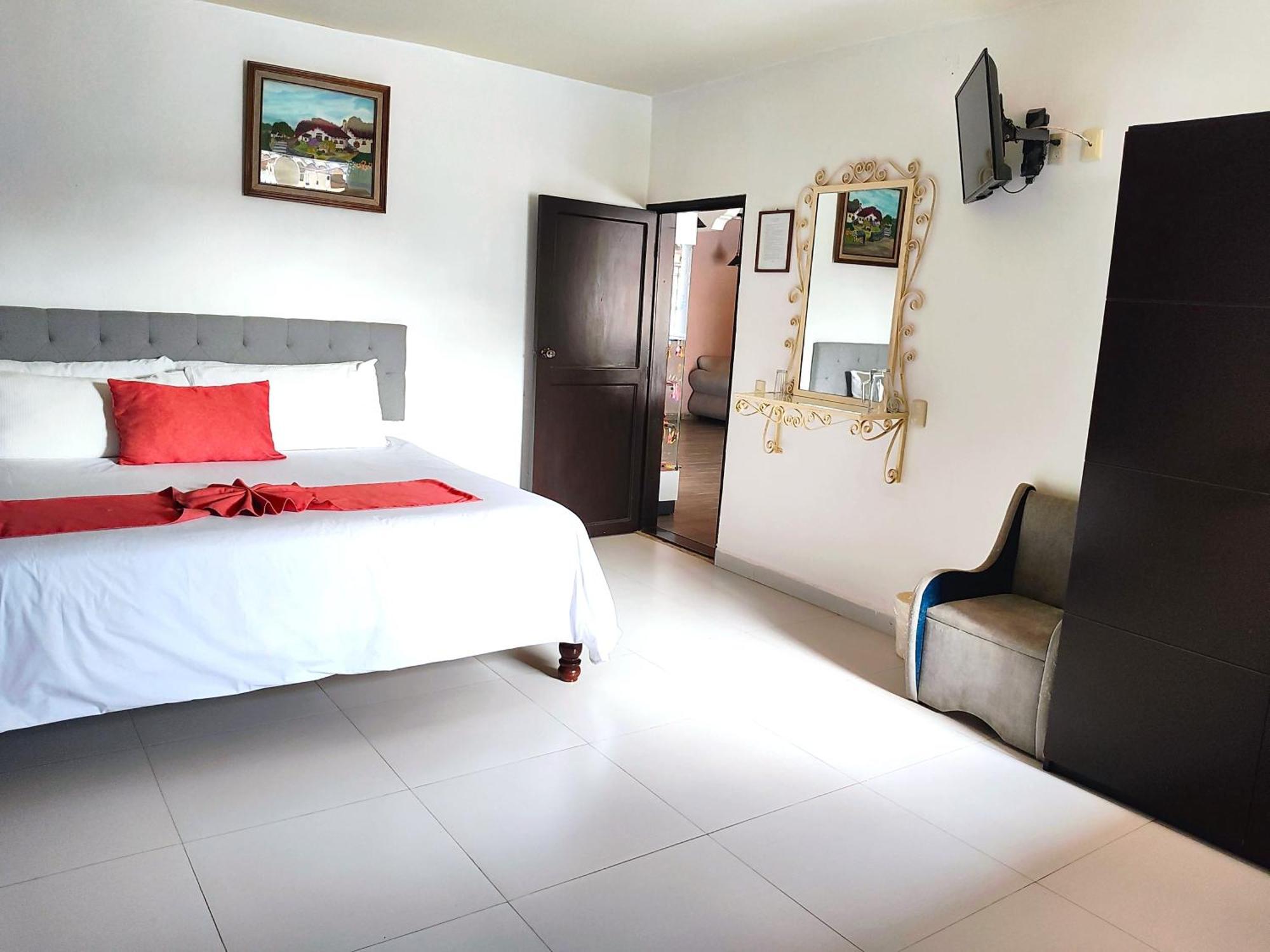 Hotel Jardines Del Carmen ซานกริสโตบัล เด ลาสกาซาส ภายนอก รูปภาพ