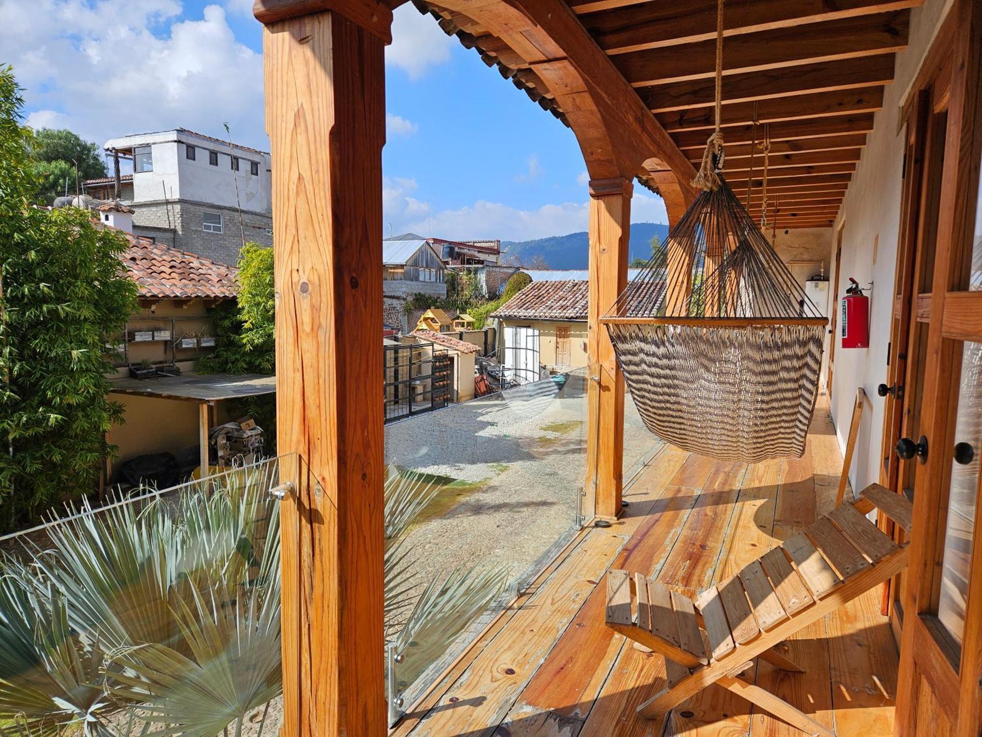 Hotel Jardines Del Carmen ซานกริสโตบัล เด ลาสกาซาส ภายนอก รูปภาพ